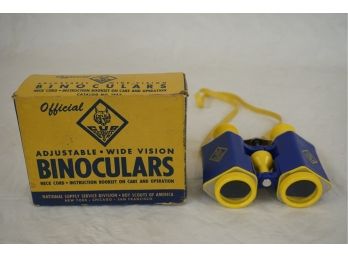 Vintage Official Cub Scout Adjustable Wide Vision Binoculars