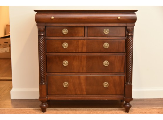 Hickory Furniture Chest Of Drawers