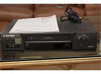 Mitsubishi VCR With Remote