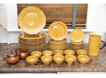 Terre E Provence Earthenware French Dinner Plates