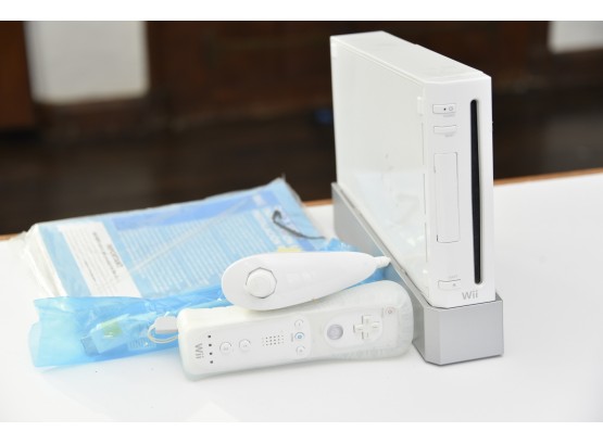 Wii Console With Controllers (Untested)