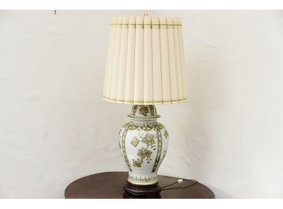 Ornate Hand Painted Porcelain Lamp (tested And Working)