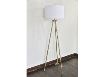 Bronze Toned Tripod Lamp (tested And Working)