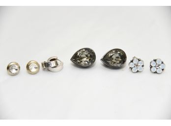 Four Pairs Of Small Earrings - N148