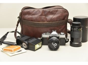 Vintage Camera Set Including Minolta-xG7