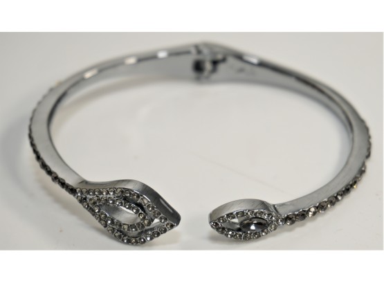 Silver Colored Costume Jewelry Bracelet With Faux Diamonds