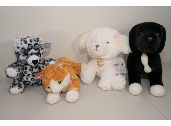 Group Of Stuffed Animals Including The Bear Factory And Douglas Cuddle Toy (4 Pieces)