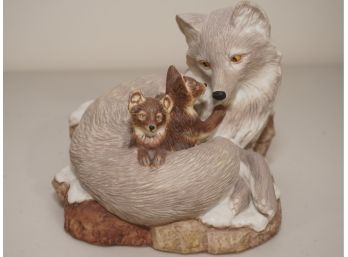 Nature Gentle Majesty Keeping Warm Fine Porcelain Lenox 'fox And Cubs'-1