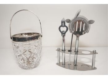 Set Of 3 Metal Drink Accessories With Holder And Ice Catcher