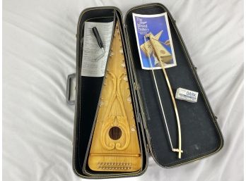 The Jaeger Bowed Psaltery By Unicorn Strings Music Company With Case