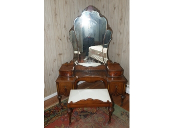 Vingage Vanity Dresser With Ball Foot And Ornate Mirror