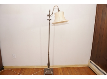 Metal Floor Lamp (missing Foot See Photos Tested And Works)