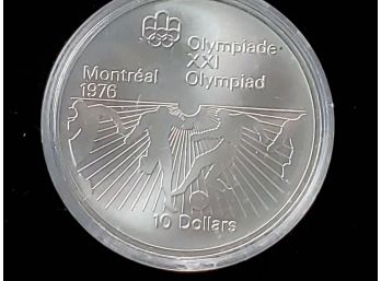 1976 Queen Elizabeth $10 Montreal Olympic Coin- Soccer