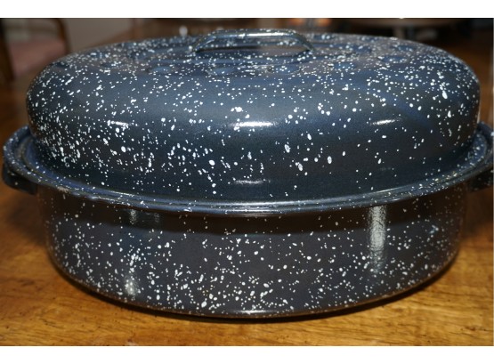 White Speckled Metal Roasting Dish With Lid