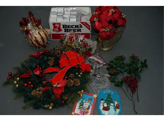 Christmas Lot 1 Including Wreath And Electric Candles