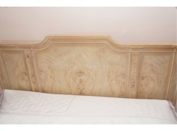 A Drexel Heritage Bed Corinthian Collection