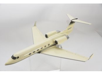 N100CW Model Airplane