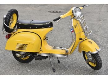 Piaggio Vespa Scooter- 1960 Or 1970s - 95 Original Miles