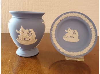 A Pair Of Wedgwood Blue Jasperware Plate And Vase