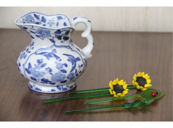 Vase With Sunflower Stirrers
