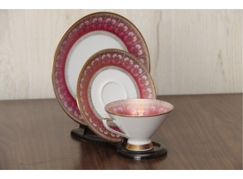 Porcelain Tea Cup Set With Stand