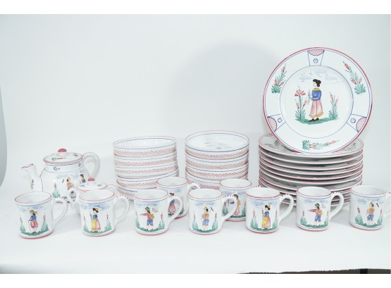 34 Piece Sberna Deruta Plates, Bowls And Cups Including Teapot (see Description)