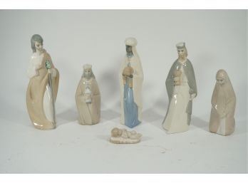 A 6 Piece Lladro Nativity Set