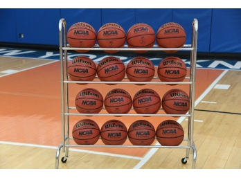 Basketball Rack Including 16 Balls