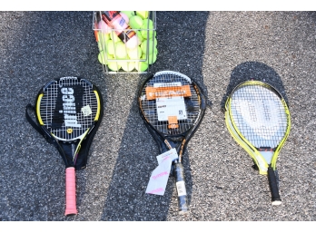 Tennis Racquets With Ball Carrier