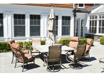 Outdoor Table And Chairs With Umbrella Tropitone