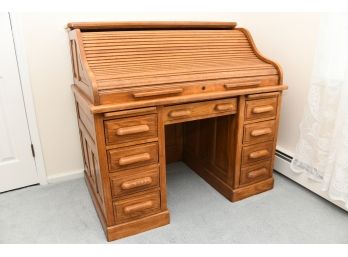 Town And Country Furniture Roll Top Desk - Super Functional