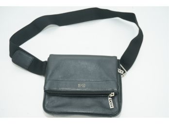 Maxx New York Leather Mini Bag In Black