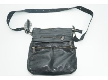 Kenneth Cole Reaction Purse In Black