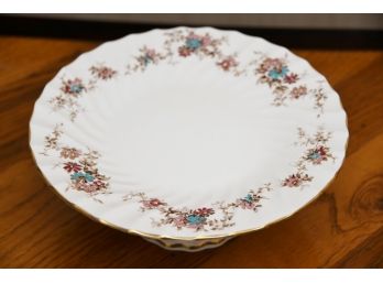 A Fine Staffordshire Elizabethan Porcelain Raised Cake Platter