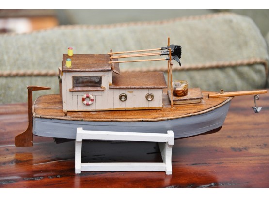 Vintage Wooden Model Clamming Boat