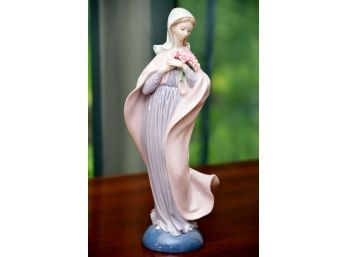 Lladro Our Lady Madonna With Flowers #5171