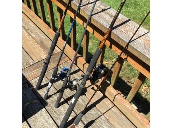 5 Fishing Rods With 3 Reels