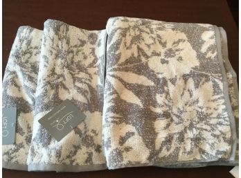 Loft Bath Towels Set Brand New