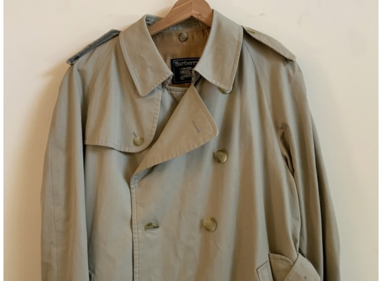 Burberry Wool Lined Over Coat Size 46R
