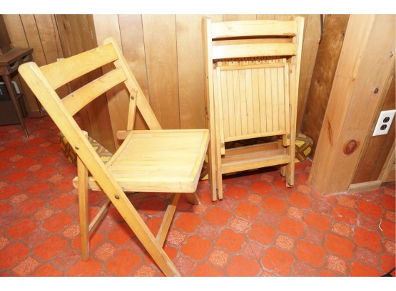 Group Of 4 Pine Cushioned Folding Chair
