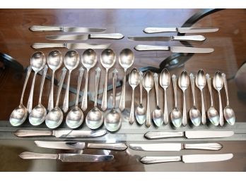 WM Rogers Silver Plate Flatware