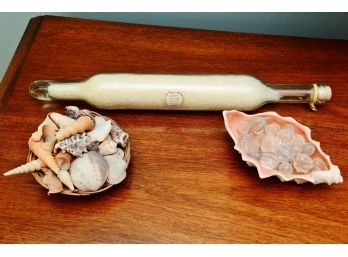 D'ici And D'ailleurs Lavender Bath Salts In A Glass Vial With Assorted Seashells