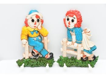 Raggedy Anne And Andy Plastic Coat Hooks - 1977 Syrocco Co.