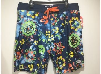 Lost At Sea Mens Swim Trunks  Size 36 New With Tags
