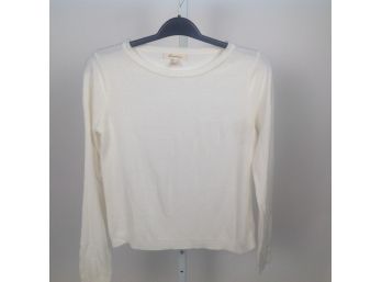 Forever 21 Soft Ivory Sweater Size L