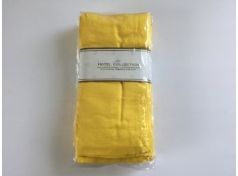 Set Of 12 Yellow Hotel Collections Napkins New In Package