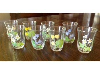 8 Small Flower Glasses