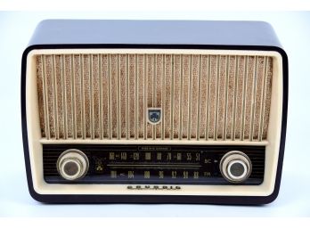 Vintage Grundig Radio