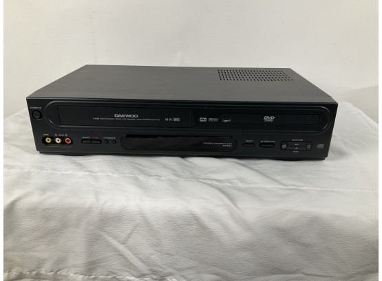 Daewoo DVD/VCR 6 Head Video Recorder