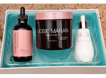 Josie Maran 3 Piece Women's Argan Oil And Soap Set